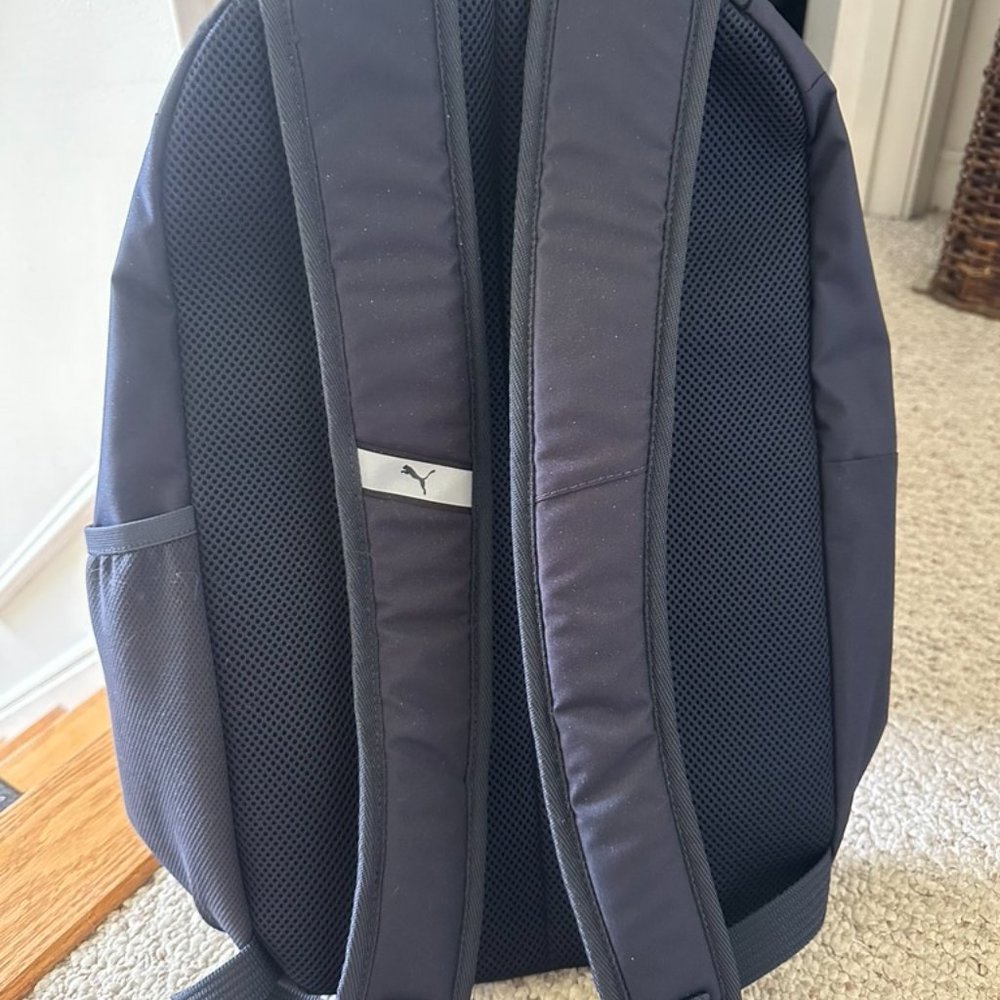 Red Bull Racing Formula 1 Backpack - Picture 2 of 5